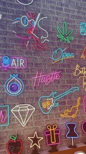 Custom Neon Signs | Lucky Arts